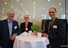 Hans-Georg Levin und Dr. Ulrike Bickelmann vom BLE, mit Fr. Friedrich-Wilhelm Kuhlmann vom Bundesministerium für Ernährung und Landwirtschaft.